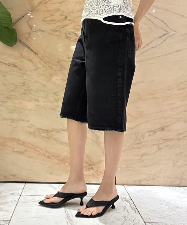 茂野 真楓さんの「BEAMS WOMEN｜ATON / コンパクト Tシャツ」を使ったコーディネート