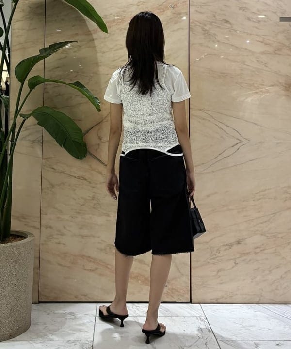 茂野 真楓さんの「BEAMS WOMEN｜ATON / コンパクト Tシャツ」を使ったコーディネート