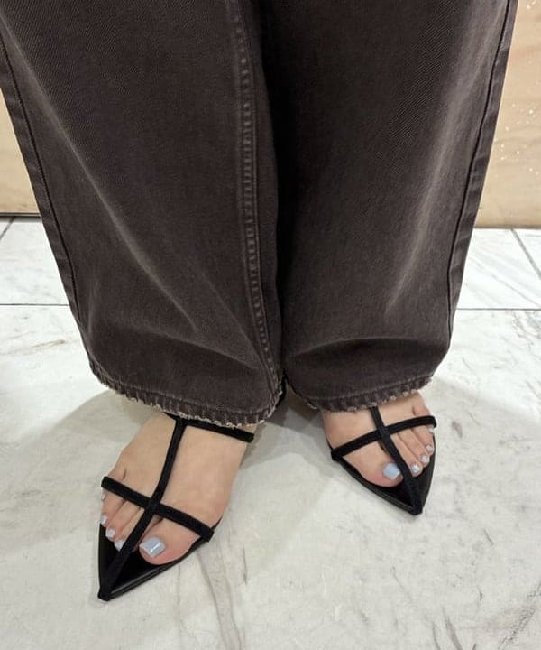 坂本 涼花さんの「BEAMS WOMEN｜upper hights / THE NIECE MIDRISE デニムパンツ〈ESPRESSO〉」を使ったコーディネート