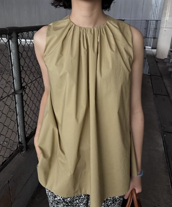 Kanaeさんの「BEAMS WOMEN｜【別注】GIANNI NOTARO / クロア付き 2ハンドル バッグ」を使ったコーディネート