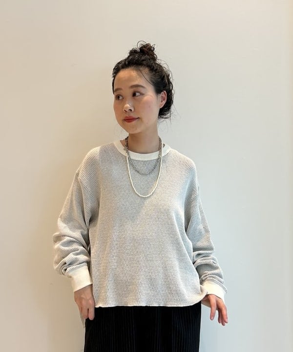 清水 彩乃さんの「BEAMS WOMEN｜【別注】G.H.Bass / BLACK BIT ローファー」を使ったコーディネート