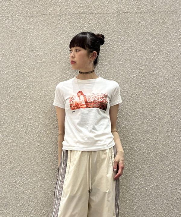 りかちょび/岸本梨佳さんの「BEAMS WOMEN｜JENNIE / Compact T-shirt」を使ったコーディネート