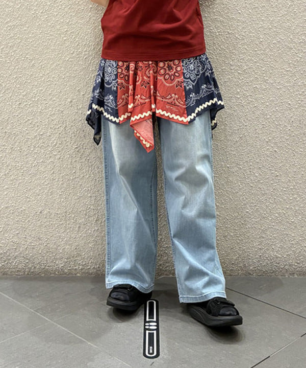 りかちょび/岸本梨佳さんの「BEAMS WOMEN｜【別注】FRED PERRY / Twin Tipped ポロシャツ G3600」を使ったコーディネート