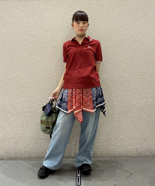 りかちょび/岸本梨佳さんの「BEAMS WOMEN｜【別注】FRED PERRY / Twin Tipped ポロシャツ G3600」を使ったコーディネート