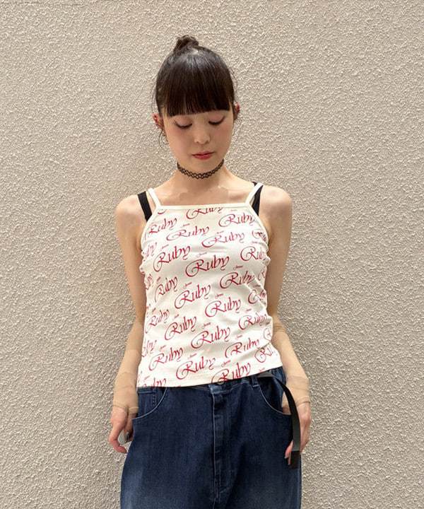 りかちょび/岸本梨佳さんの「BEAMS WOMEN｜ヴィンテージ レース ブラウス」を使ったコーディネート