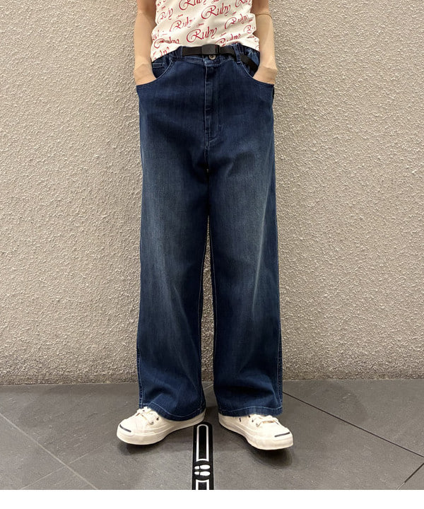 りかちょび/岸本梨佳さんの「BEAMS WOMEN｜ヴィンテージ レース ブラウス」を使ったコーディネート
