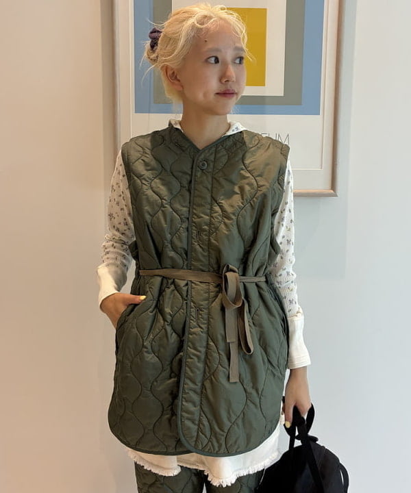 MATSUMOTO AMIさんの「BEAMS WOMEN｜フラワー サーマル パーカー」を使ったコーディネート