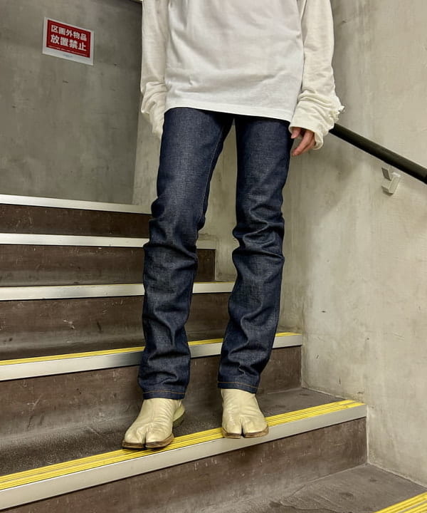 鎌田 悠次郎さんの「BEAMS WOMEN｜【別注】FRED PERRY /  ロゴ Tシャツ」を使ったコーディネート