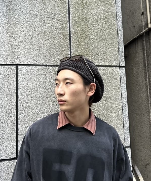 照田 拓史さんの「BEAMS WOMEN｜フェード ナンバリング Tシャツ【ワイドショートフィット】」を使ったコーディネート