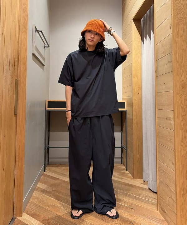 3.きれいめクリーンに着るならセットアップ。リラックス感は忘れずに Rintaro