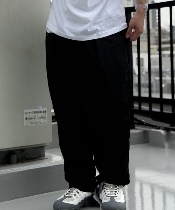 BAKU(東江 漠)さんの「BEAMS WOMEN｜SUB POP / S/S TEE " NO COMMENT. "」を使ったコーディネート
