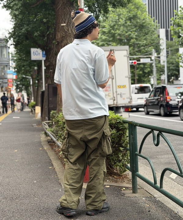 BAKU(東江 漠)さんの「BEAMS WOMEN｜BEAMS｜【別注】LACOSTE / ヘビーカノコ ポロシャツ｜50周年 別注アイテム｜ヘビーカノコ素材｜水洗い可」を使ったコーディネート