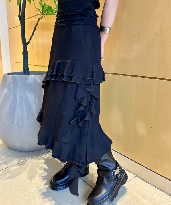 ヒカリさんの「BEAMS WOMEN｜シフォン シャーリング タンクトップ」を使ったコーディネート