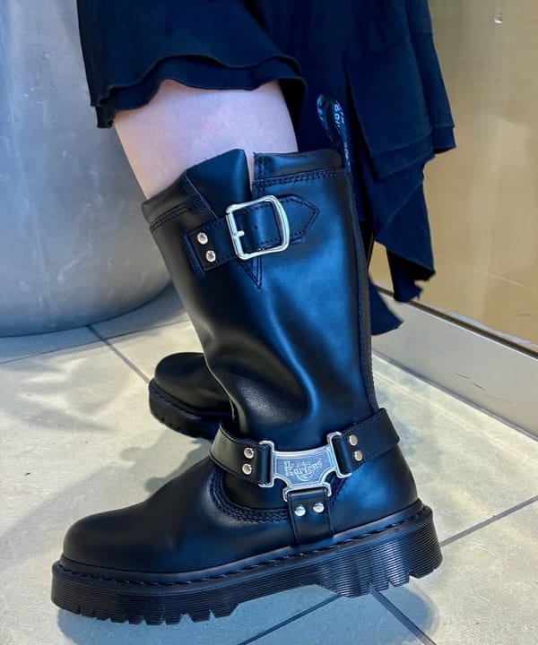 ヒカリさんの「BEAMS WOMEN｜シフォン シャーリング タンクトップ」を使ったコーディネート
