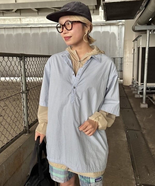 みやさかさんの「BEAMS WOMEN｜チェック プルオーバー シャツ」を使ったコーディネート