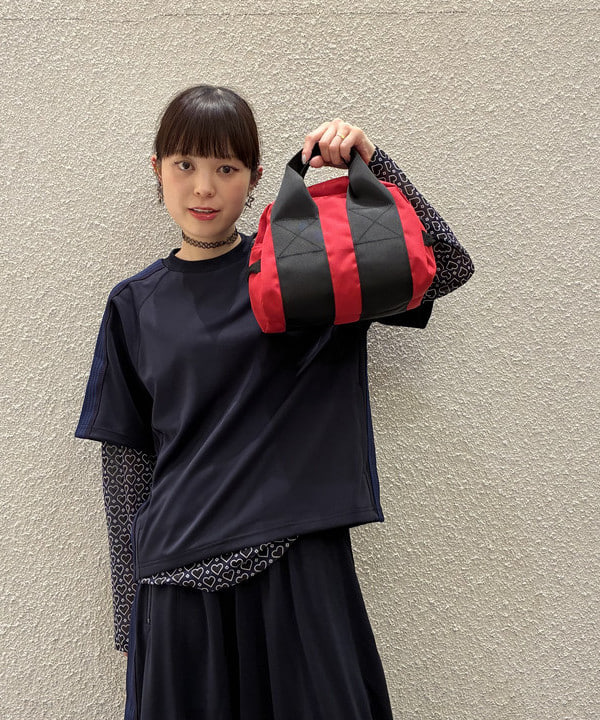 りかちょび/岸本梨佳さんの「ボストンバッグ」を使ったコーディネート
