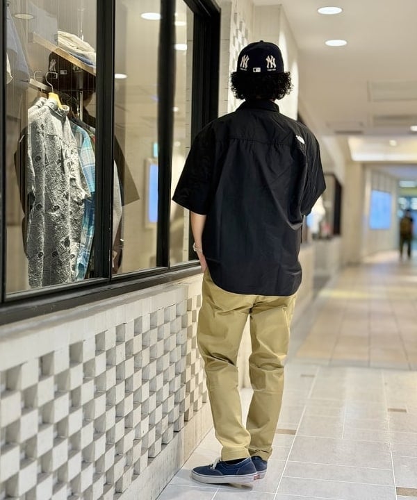 BAKU(東江 漠)さんの「BEAMS｜THE NORTH FACE / S/S Nuptse Shirt｜ナイロン｜はっ水｜軽量｜アウトドア」を使ったコーディネート