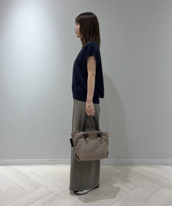 菜月さんの「BEAMS WOMEN｜BATONER / コットン Vネック ベスト」を使ったコーディネート