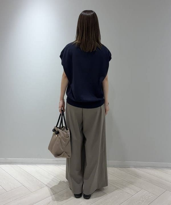 菜月さんの「BEAMS WOMEN｜BATONER / コットン Vネック ベスト」を使ったコーディネート