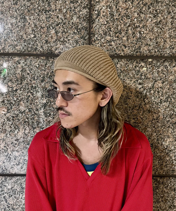 Ryohei Takataさんの「BEAMS WOMEN｜ダメージ デニムショートパンツ【ワイドストレートフィット】」を使ったコーディネート