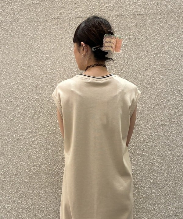 りかちょび/岸本梨佳さんの「BEAMS WOMEN｜【別注】FRED PERRY / ティップド ピケ ドレス」を使ったコーディネート
