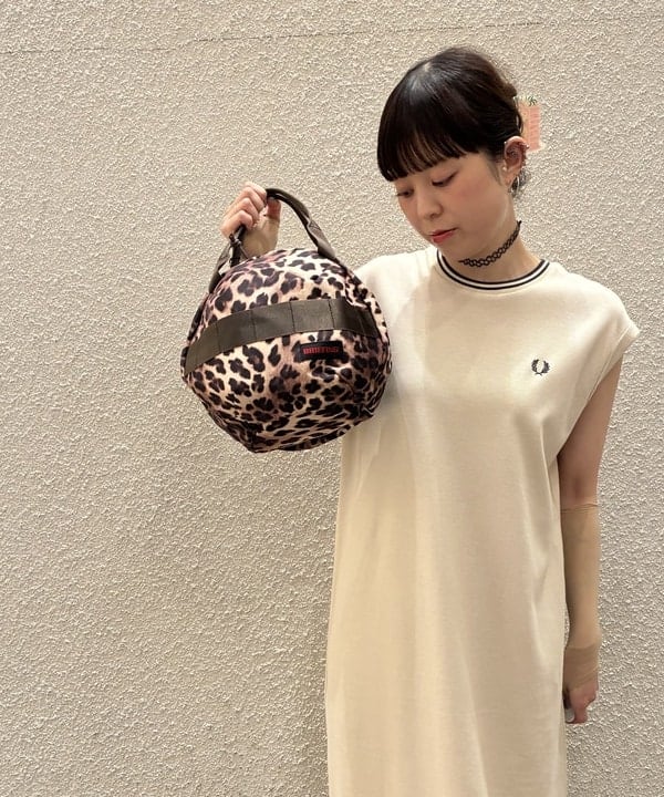 りかちょび/岸本梨佳さんの「BEAMS WOMEN｜【別注】FRED PERRY / ティップド ピケ ドレス」を使ったコーディネート