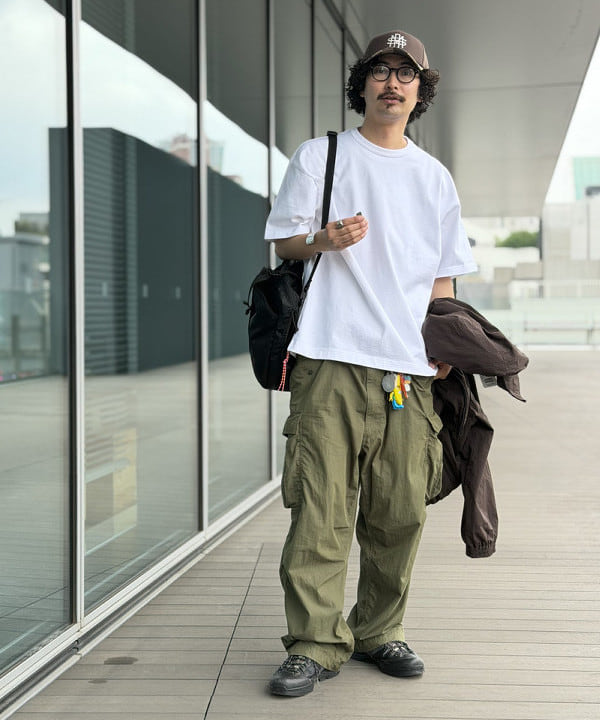 BAKU(東江 漠)さんの「【別注】BRIEFING / ミリタリー キット バッグ」を使ったコーディネート