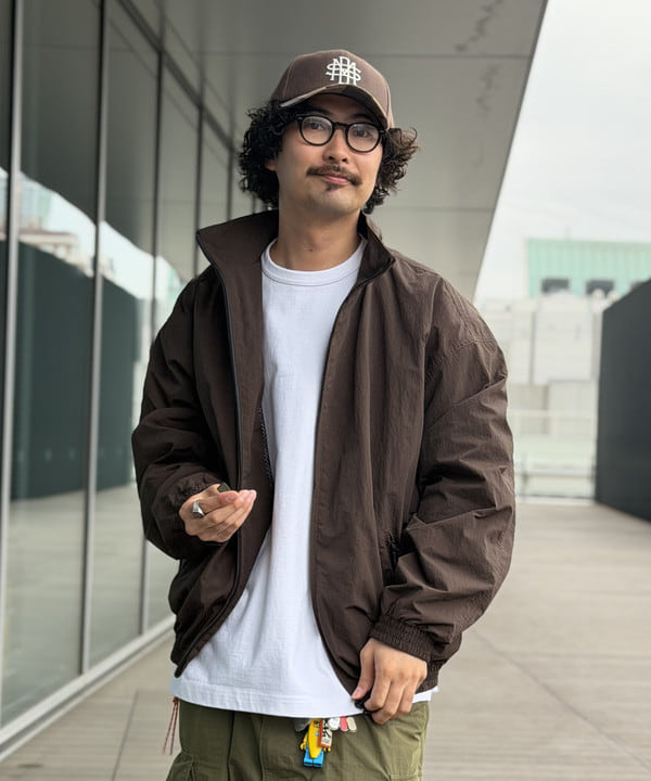 BAKU(東江 漠)さんの「【別注】BRIEFING / ミリタリー キット バッグ」を使ったコーディネート