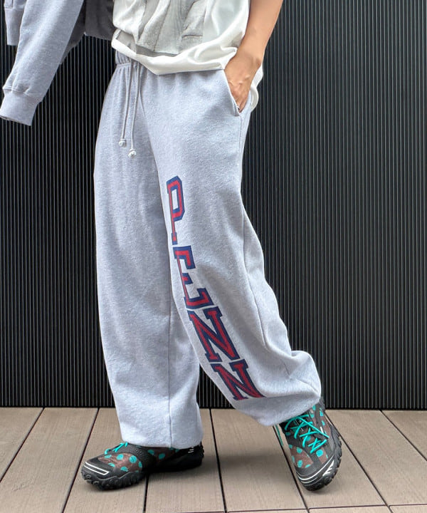 Heg.さんの「BEAMS WOMEN｜【別注】GOOD ROCK SPEED / Monroe / Photo Tシャツ」を使ったコーディネート