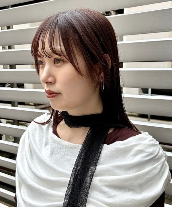 カタヤマ アヤさんの「BEAMS WOMEN｜ギャザー ドレープ Tシャツ」を使ったコーディネート