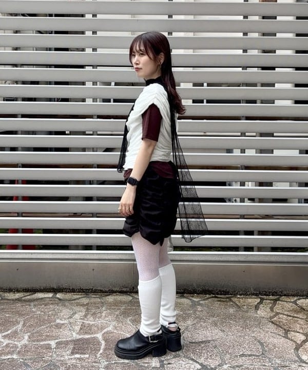 カタヤマ アヤさんの「BEAMS WOMEN｜ギャザー ドレープ Tシャツ」を使ったコーディネート