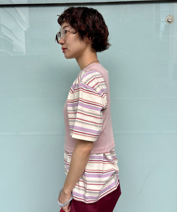 みりさんの「エンブロイダリー マルチボーダー ショートスリーブ Tシャツ」を使ったコーディネート