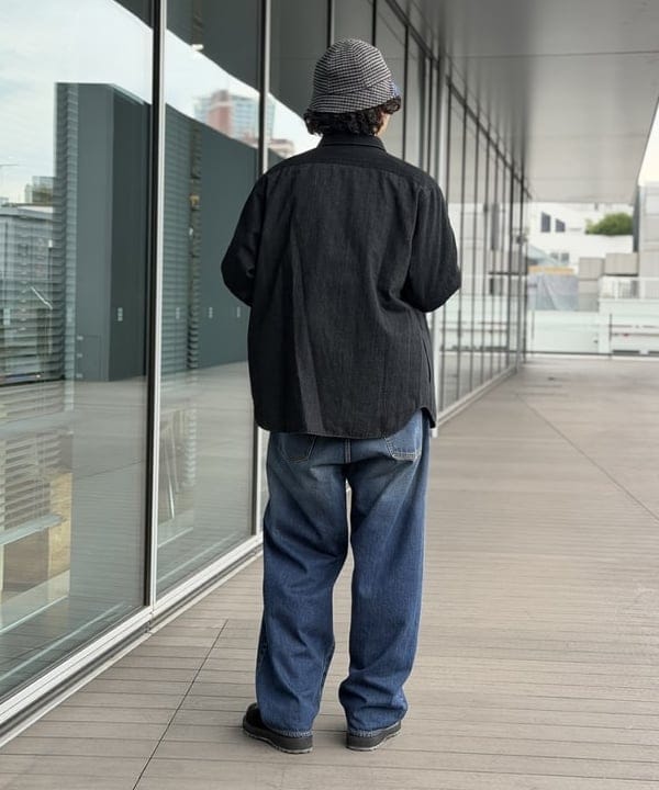 BAKU(東江 漠)さんの「ワイドストレート デニムパンツ」を使ったコーディネート