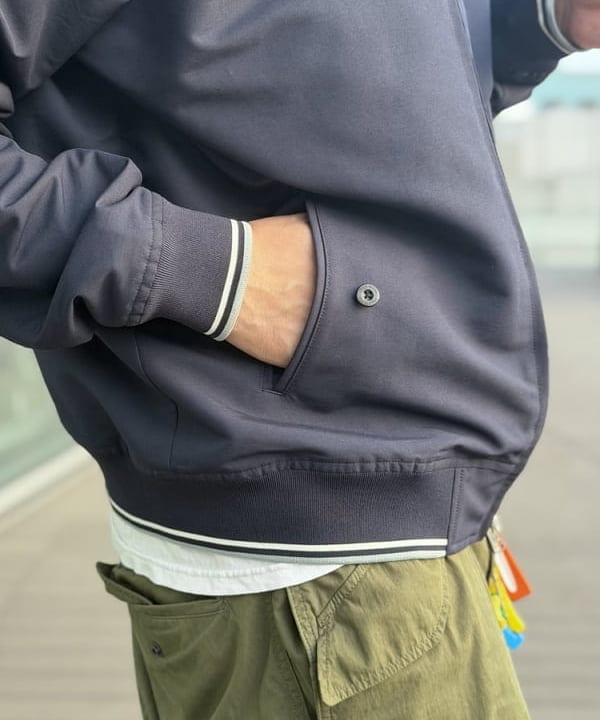 BAKU(東江 漠)さんの「BEAMS WOMEN｜BEAMS / ビッグ 6ポケット カーゴパンツ」を使ったコーディネート