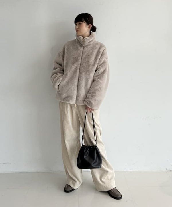 りかちょび/岸本梨佳さんの「BEAMS WOMEN｜ソフトレザー 2WAY バッグ」を使ったコーディネート