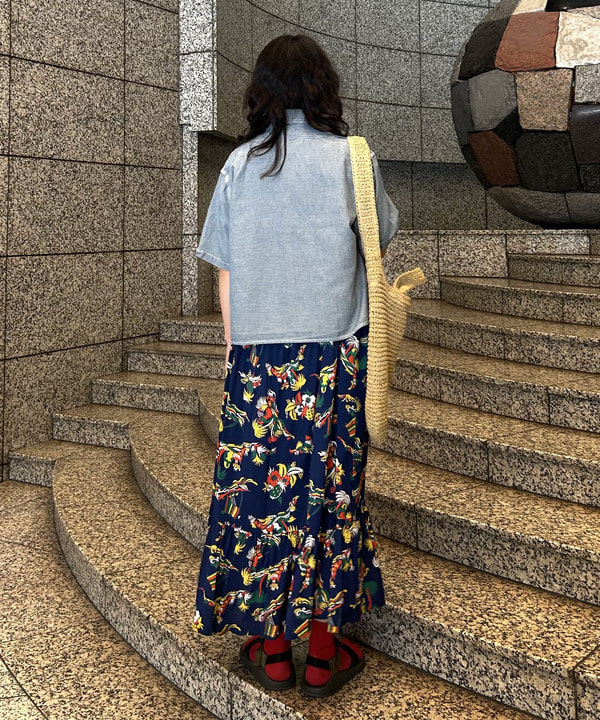 Sakiさんの「BEAMS WOMEN｜【別注】SUN SURF / ノースリーブ キャミ ワンピース」を使ったコーディネート