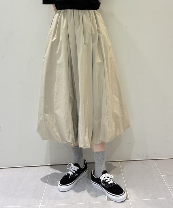りかちょび/岸本梨佳さんの「NOMADIS / SAC2 WIDE ロゴ トートバッグ」を使ったコーディネート