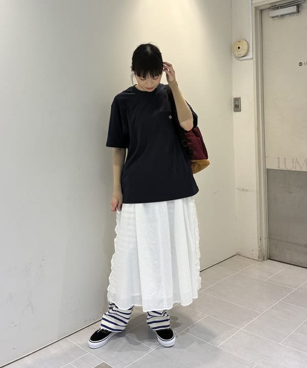 りかちょび/岸本梨佳さんの「JANSPORT &times; BEAMS / 別注 Pack & Go」を使ったコーディネート