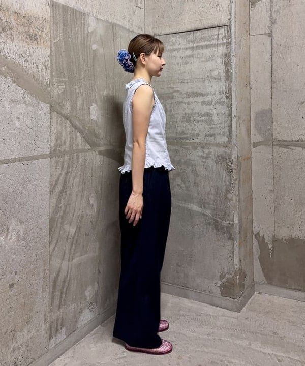 reinaさんの「BEAMS WOMEN｜ピンストライプ ワイド イージー パンツ」を使ったコーディネート