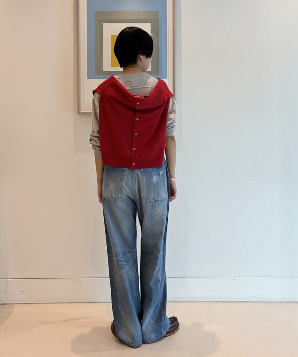 ミナミマリコさんの「BEAMS WOMEN｜12ゲージ BB エンブロイダリー カーディガン 26FW」を使ったコーディネート