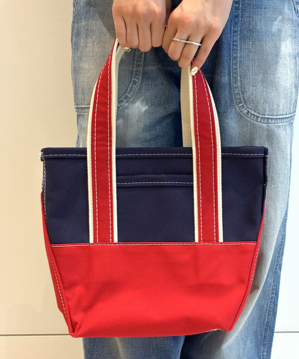ando naoさんの「BEAMS WOMEN｜L.L.Bean / Deep Bottom Deluxe Boat and Tote S」を使ったコーディネート