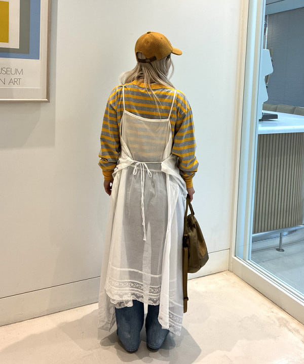 ando naoさんの「BEAMS WOMEN｜【別注】BRIEFING &times; BEAMS BOY / ヘルメット バッグ」を使ったコーディネート