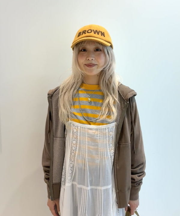 ando naoさんの「BEAMS WOMEN｜【別注】BRIEFING &times; BEAMS BOY / ヘルメット バッグ」を使ったコーディネート