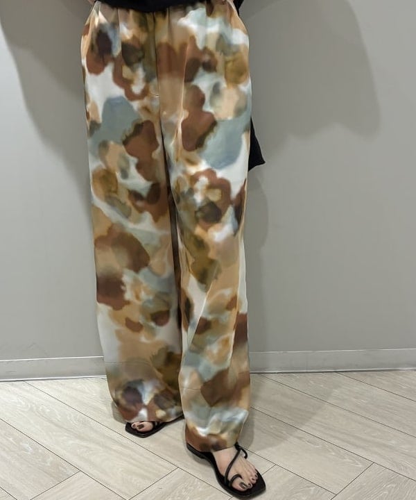 OSUMIさんの「BEAMS WOMEN｜リネン カフタン ワンピース」を使ったコーディネート