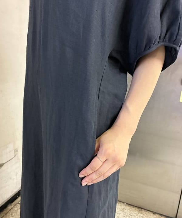 野村 美紅さんの「BEAMS WOMEN｜【別注】TICCA / リネン バルーンスリーブ ワンピース」を使ったコーディネート