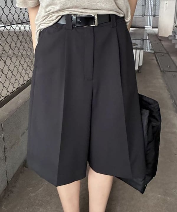 Kanaeさんの「BEAMS WOMEN｜【別注】NOMADIS / 101匹わんちゃん / SAC2 トートバッグ」を使ったコーディネート