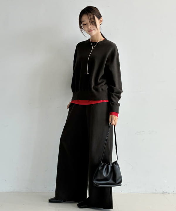 茂野 真楓さんの「BEAMS WOMEN｜【別注】SLOANE / 裏毛 ショート丈 ロングスリーブ スウェット」を使ったコーディネート
