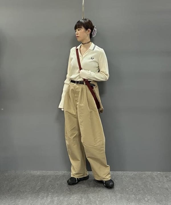 りかちょび/岸本梨佳さんの「2タック カーブ バレル チノパンツ」を使ったコーディネート