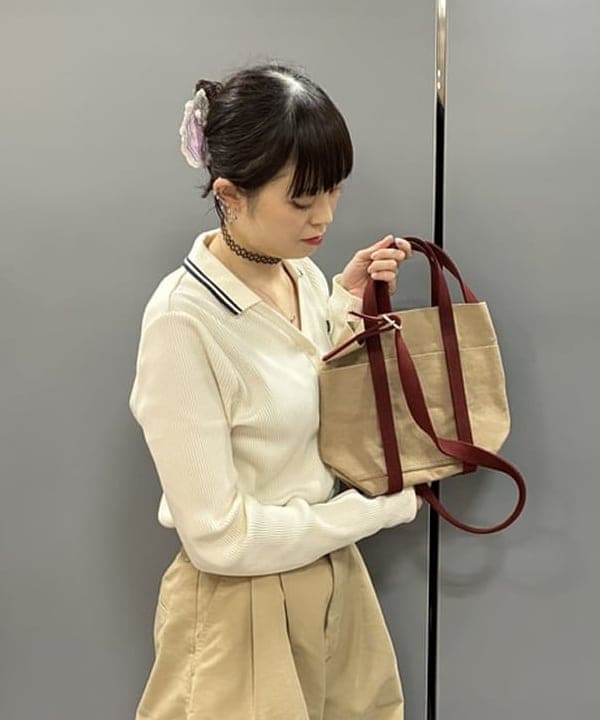 りかちょび/岸本梨佳さんの「2タック カーブ バレル チノパンツ」を使ったコーディネート