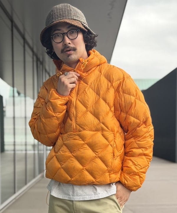 BAKU(東江 漠)さんの「【別注】Dickies / ワイド チノ パンツ」を使ったコーディネート